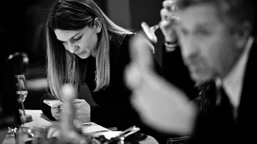 Cum s-a distrat Simona Halep într-un club din Mamaia (VIDEO)