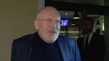 Frans Timmermanes a văzut meciul Ajax - Tottenham la o cafenea din Sibiu: Liderul european a greșit pronosticul (VIDEO)
