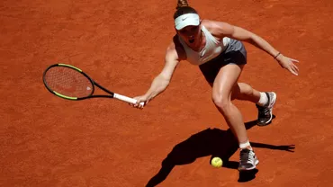 Simona Halep cedează în fața lui Vondrousova și părăsește WTA Roma: Locul al doilea în ierarhia mondială este în pericol