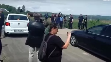Viorica Dăncilă, primită cu proteste la Râșnov (VIDEO)