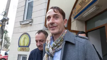 Radu Mazăre se îndreaptă spre România: Avionul în care se află fostul primar a decolat de la Paris 