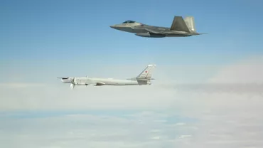 Escadrile de avioane de luptă ruseşti, interceptate de Statele Unite (FOTO)