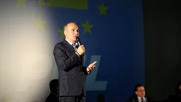 Rareş Bogdan: Ministerul de Finanțe băgă mâna în buzunarele unui MILION de români și le fură 256 de millioane de dolari