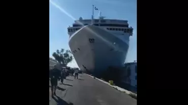 Un vas de croazieră s-a IZBIT de portul din Veneția și a fost lovit de o altă ambarcațiune (VIDEO)