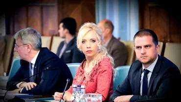 Cum s-a fotografiat secretarul de stat Lilla Debelka în şedinţa de guvern de luni. Cine este controversată preşedintă a PSD Diaspora (FOTO)