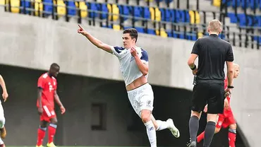 Doi tineri fotbalişti români au ajuns să facă performanţă la Academia Puskas, finanţată de Viktor Orban: Unul dintrei ei a marcat în victoria împotriva lui Bayern Munchen