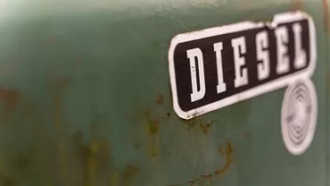 PANICĂ printre toți șoferii români, mașinile diesel sunt interzise OFICIAL: În ce orașe deja nu mai poți circula!
