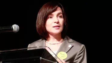 Maia Sandu, apel către angajaţii instituţiilor din Moldova: Nu ascultați indicațiile lui Plahotniuc. Voi sunteți mai mulți și mai puternici (VIDEO)