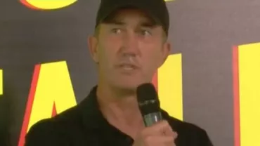 Darren Cahill, discurs INCENDIAR la Cluj: Am ajuns un mare antrenor pentru că am avut o mare jucătoare, Simona Halep! (VIDEO)