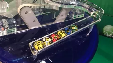 Au fost extrase numerele la LOTO 6/49! Vezi dacă te-a bombardat NOROCUL de Rusalii!