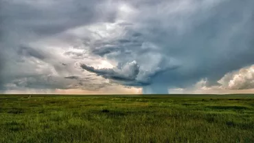 ALERTĂ METEO: Veşti ÎNGRIJORĂTOARE despre vremea din România! Care sunt judeţele vizate...