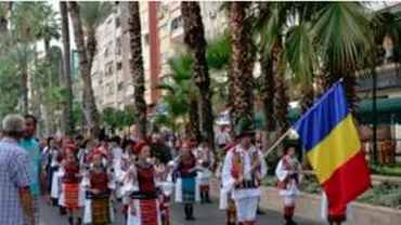 Ambasadorii României din Șinca Nouă. „Lumea rămâne uimită că nu suntem ăia care mănâncă lebede”