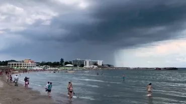 Ciclonul care a devastat Grecia se abate și asupra României: Imagini din zona Venus - Jupiter - Neptun (VIDEO)