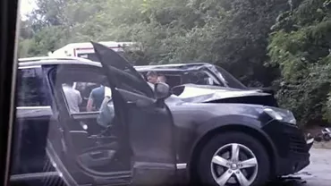 Coloana oficială a PREȘEDINTELUI, implicată într-un ACCIDENT (FOTO)