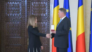 Simona Halep, după ce a fost decorată de Klaus Iohannis: 'Aş juca un meci cu domnul preşedinte'