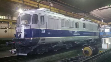 GREVĂ SPONTANĂ la depourile de reparaţii locomotive