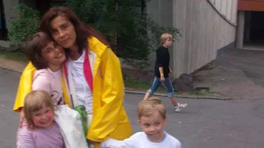 O nouă speranță pentru Camelia Smicală, doctorița româncă ai cărei copii au fost LUAȚI de statul FINLANDEZ: Mesajul transmis de KLAUS IOHANNIS (VIDEO)