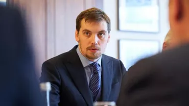 Un avocat de 35 de ani, propus PREMIER al Ucrainei de către președintele Zelenski