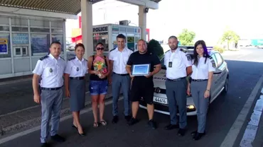 EMOȚIONANT: Scafandrul român, EROU în Bulgaria, primit cu flori și aplauze, la întoarcerea în țară!