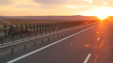 Șofer filmat gonind pe CONTRASENS pe Autostrada A3. Reacțiile oamenilor sunt fabuloase: „Poate venise de curând, după trei, patru luni de muncă în Anglia” (VIDEO)