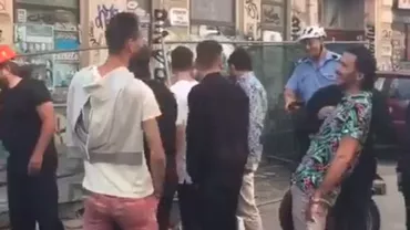 Scene INCREDIBILE în centrul Capitalei! Momentul în care un poliţist local pe trotinetă strică o scenă de film (VIDEO)