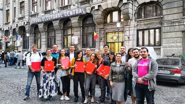 Claudiu Crăciun a strâns puțin peste 13.000 de semnături și iese din cursa prezidențială. Demos ratează un nou tur de scrutin din cauza acestui test, după alegerile europarlamentare din mai