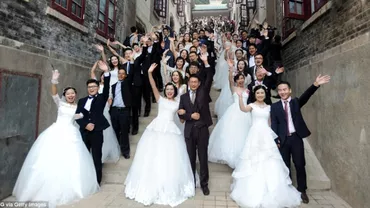 11 chinezi din aceeași familie s-au CĂSĂTORIT între ei și au DIVORȚAT de 23 de ori într-o lună! Motivul HALUCINANT pentru care au făcut asta