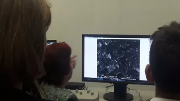 EXCLUSIV // Tinerii au luat contact cu minunile științei în cadrul Bucharest Science Festival / Îi încurajăm că și în România există oportunitatea de a face cercetare (FOTO, VIDEO)