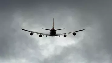 GRAVE probleme pentru Boeing: Un avion cu fisuri în structuri. Ce se întâmplă la TAROM