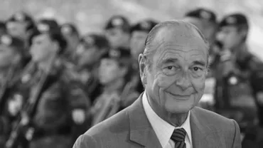 Franța în lacrimi: PRIMELE IMAGINI de la înmormântarea fostului președinte Jacques Chirac (GALERIE FOTO)
