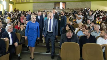 Viorica Dăncilă, primită cu proteste la Ploiești: ”Ghița e în Serbia/ Nu ne mai alungați tinerii din țară”