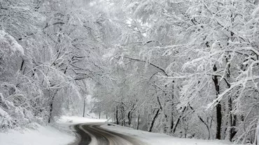 Ninsori abundente în Munții Bucegi și Rarău: Temperaturi cu până la 15 grade mai scăzute decât în ultimele zile. Ce spun meteorologii (VIDEO)