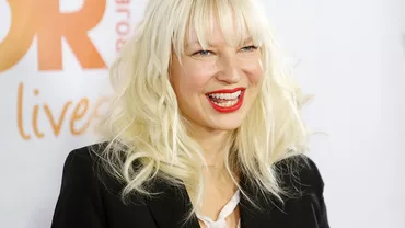 TRIST! Sia, vedeta de peste hotare, suferă de o boală neurologică extrem de rară