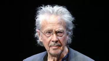 Revoltă în fostul spațiu iugoslav după acordarea Premiului Nobel austriacului Peter Handke: Un admirator al lui Miloşevici, dublat de un negaţionist