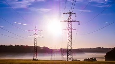 Producţia de energie a scăzut în primele opt luni. Consumul populaţiei a urcat cu 20,5%