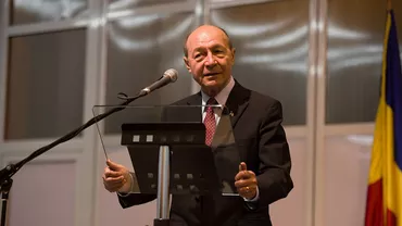 Traian Băsescu: ”Mă surprinde că în seara asta nu avem premierul anunțat” 
