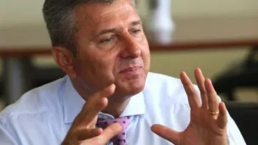 Florentin Pandele, primarul din Voluntari, risipește 1,8 milioane lei din banii cetățenilor pe decorațiuni de Crăciun