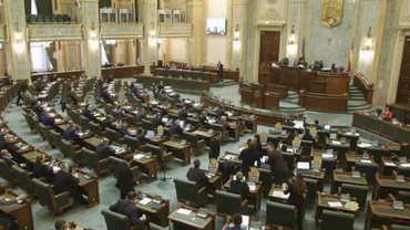 Alegerea primarilor în două tururi, respinsă la vot în Senat de PSD cu sprijinul UDMR. Decizia finală, în Camera Deputaților