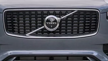 Volvo și-a prezentat prima mașină full-ELECTRICĂ. cum arată bolidul XC40 Recharged (VIDEO)