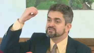 Paleologu: „Mi se pare absolut ruşinos pentru ţara asta să aibă, Doamne fereşte!, de ales între Iohannis şi Dăncilă. Mi se pare că este simbolul unui faliment moral al întregii naţiuni”