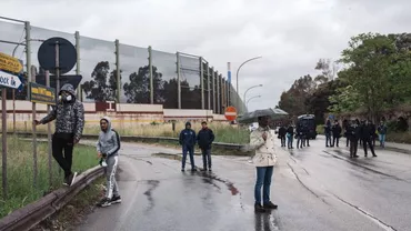 Val de indignare în Italia, după ce ArcelorMittal a renunţat la preluarea combinatului Ilva: ‘Un adevărat dezastru industrial, social şi de mediu’ / Producătorul de oțel vânduse anul trecut combinatul siderugic de la Galaţi pentru a putea cumpăra Ilva