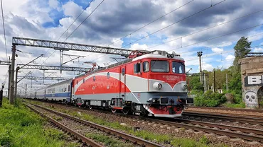 ACCIDENT GRAV! Mașină lovită de TREN, în Hunedoara!