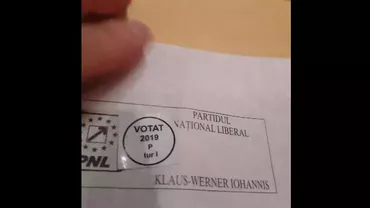 Primele suspiciuni la votul prin corespondență: Autocolantul „Votat” poate fi lipit și dezlipit fără probleme de la un candidat, la altul, deși instrucțiunile legale susțin că acest lucru e imposibil (VIDEO)