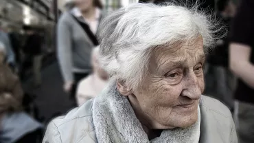 VÂRSTA DE PENSIONARE a fost SCHIMBATĂ OFICIAL: DOCUMENTUL de care are nevoie toată lumea. Femeile sunt cele mai afectate...