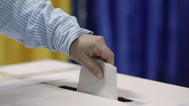 ALEGERI PREZIDENȚIALE 2019 // Prezenţă la vot de 300% în stațiunea Păltiniş