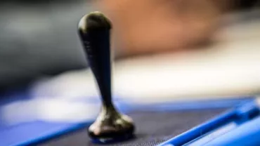 Incident la o secție de votare: Blocaj TOTAL, după ce ștampila de control a fost DISTRUSĂ
