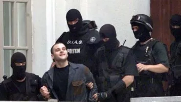 Fiara din Balcani va părăsi România: Konstantinos Passaris va fi extrădat în Grecia unde are de răspuns pentru cel puțin 5 crime