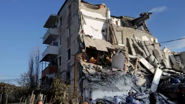 Salvatorii români, intervenție pentru salvare de vieți în Albania: Se caută supraviețuitori sub o clădire prăbușită în Durres după cutremur