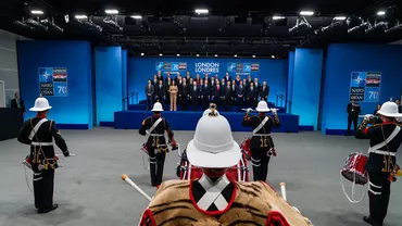 Concluziile summit-ului alianței aflate în 'moarte cerebrală'. Punctele Importante și cum s-a poziţionat România comparativ cu alte state