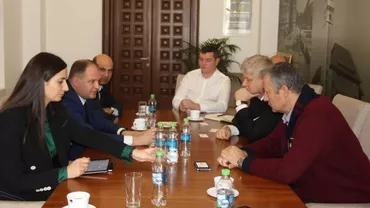 Invitat la București de Gabriela Firea, primarul pro-rus al Chișinăului a avut o întâlnire complet neanunțată cu primarii de la Sectoarele 1 și 6